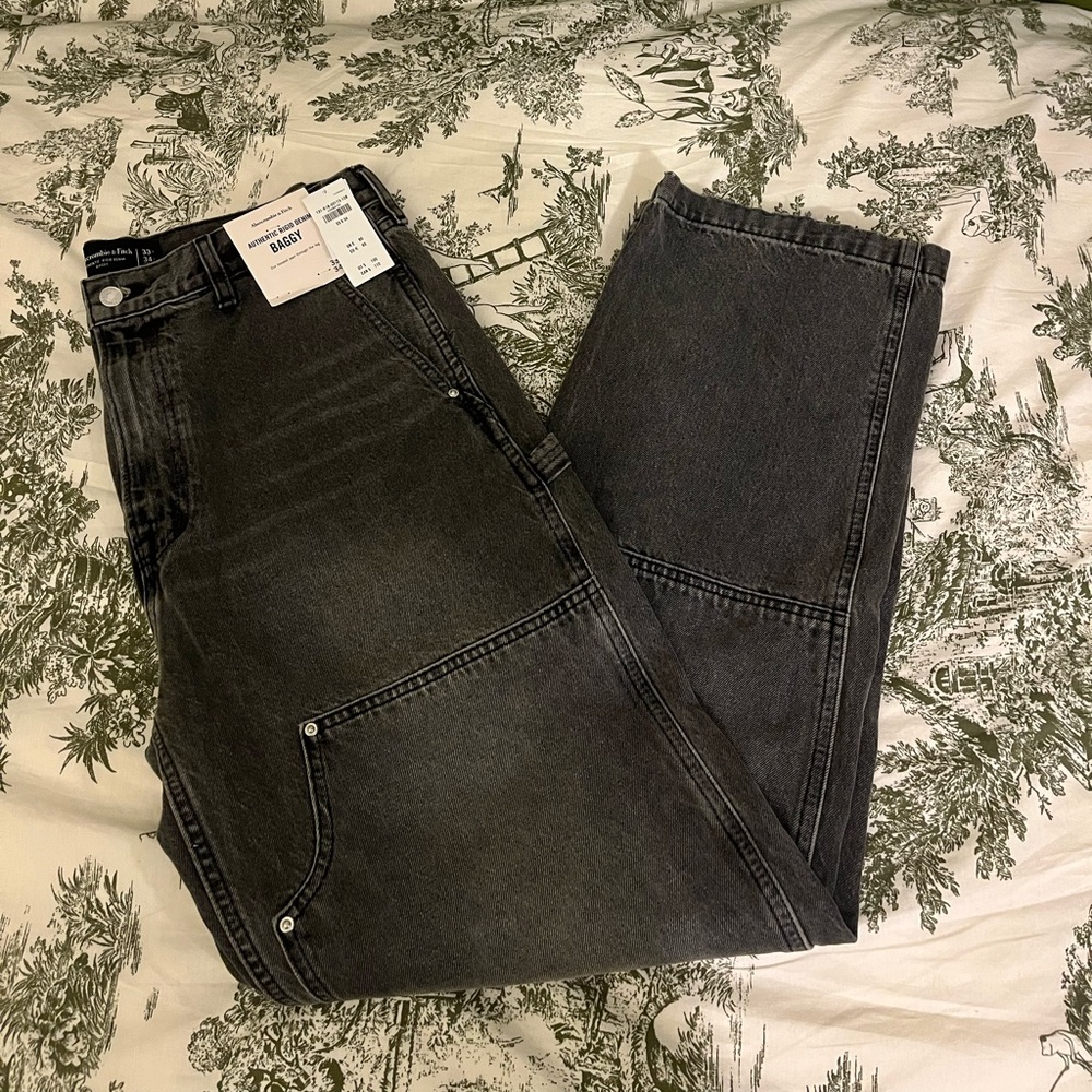 Abercrombie & Fitch Men’s Baggy Denim